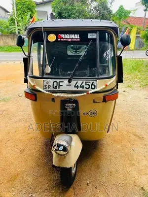 Bajaj RE 2006