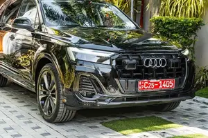 Audi Q7 S Line Quattro 2025