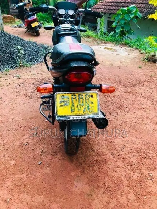 Bajaj Platina 100 2014