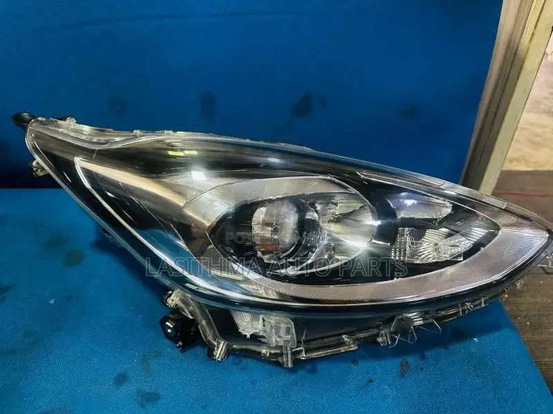 Aqua Head Lamp (2018)