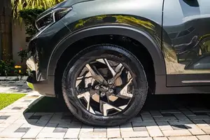 Kia Sonet GTX+ (Pewter Olive) 2026
