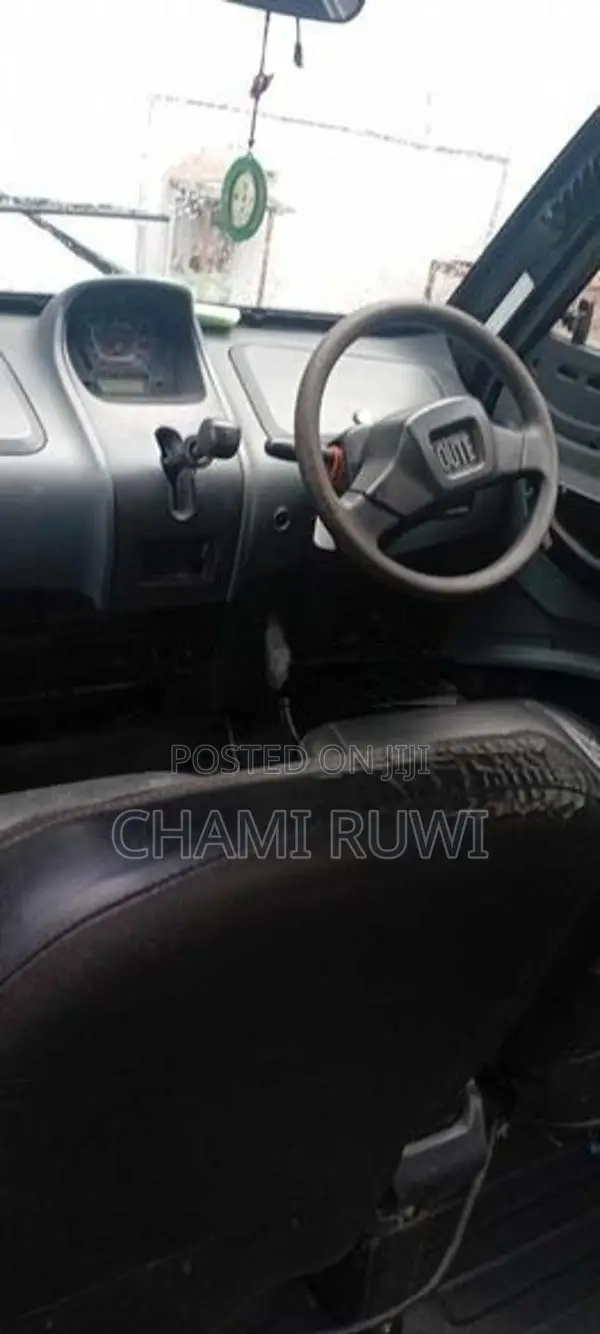 Bajaj Qute 2020