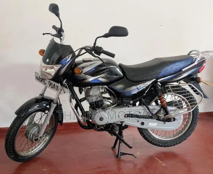 Bajaj CT100 2019