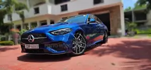 Mercedes Benz C200 AMG Premuim 2024