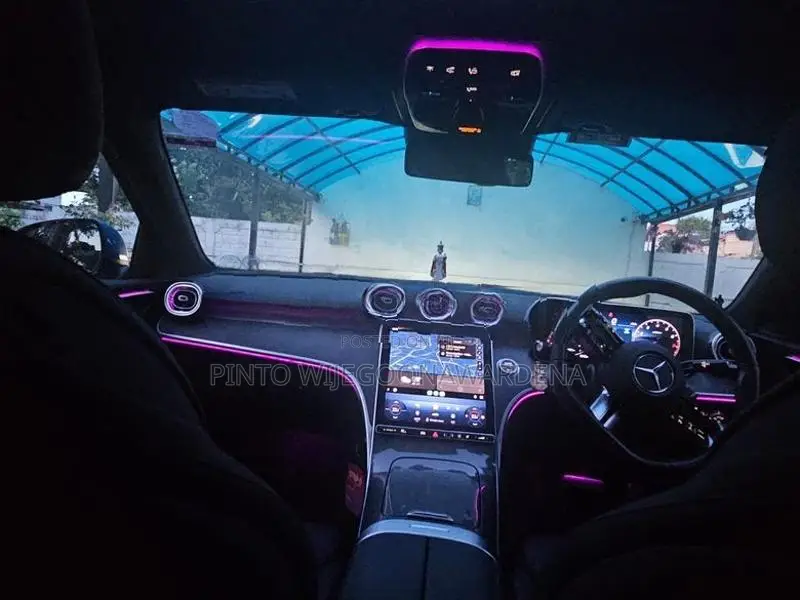 Mercedes Benz C200 AMG Premuim 2024