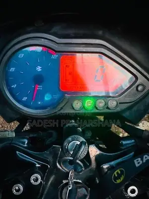 Bajaj Pulsar 150 2015