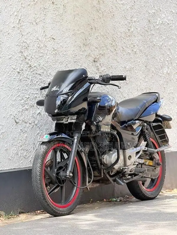 Bajaj Pulsar 150 2012