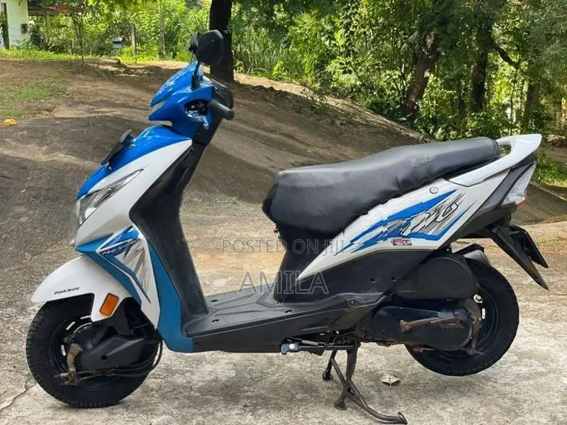 Honda Dio On Light 2018