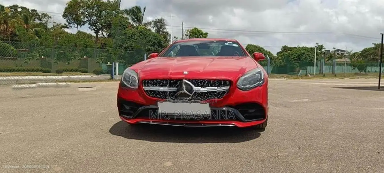 Mercedes Benz SLC 180 2016