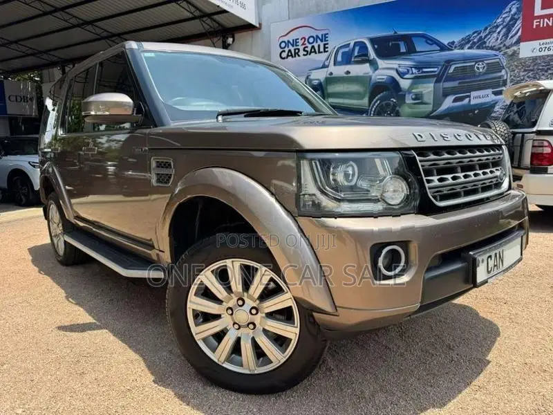 Land Rover Discovery 4 S SDV6 3L V6 2015