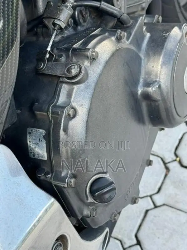 Honda Hornet CH125 2015