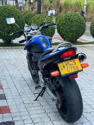 Honda Hornet CH125 2015
