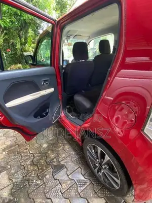 Suzuki Wagon R Stingray 2015