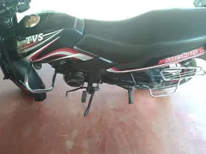 TVS Metro 2016