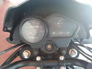 TVS Metro 2016