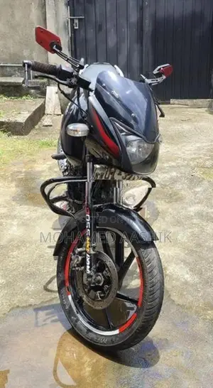 Bajaj Pulsar 180 2008