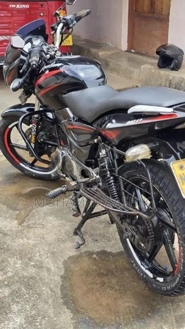 Bajaj Pulsar 180 2008