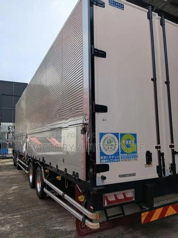 Isuzu Giga Freezer 2020