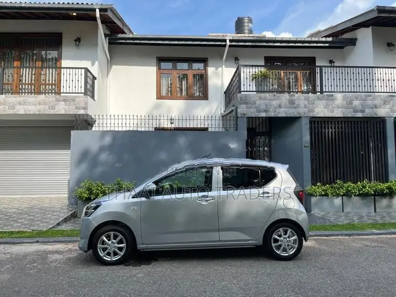 Daihatsu Mira G GRADE 2026