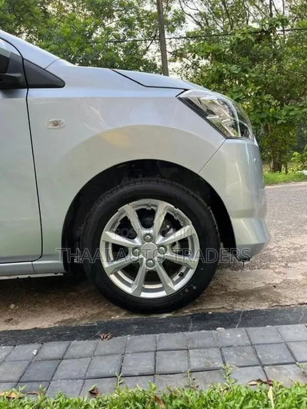 Daihatsu Mira G GRADE 2026