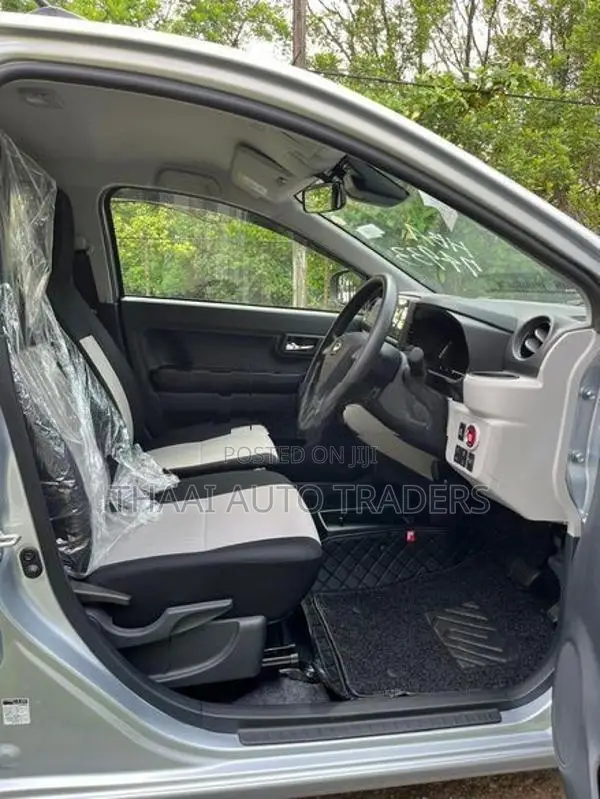 Daihatsu Mira G GRADE 2026