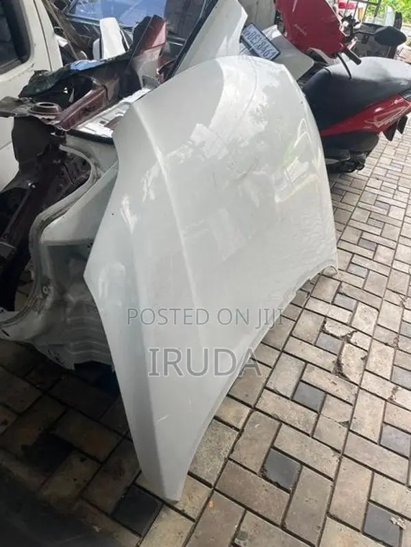 Toyota Axio 141 Bonnet