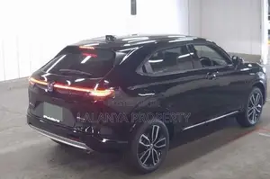 Honda Vezel RV5–Z- Black-SLLL-A1 2025