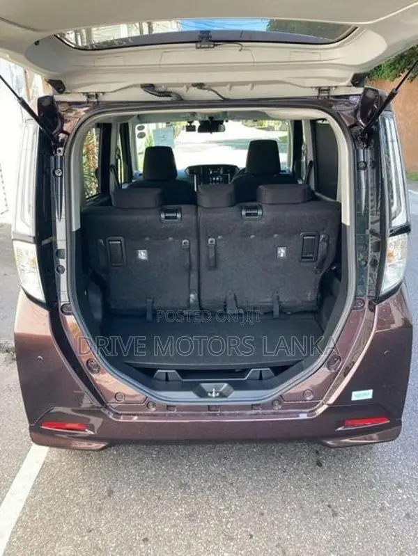 Toyota Roomy G Custom 2025