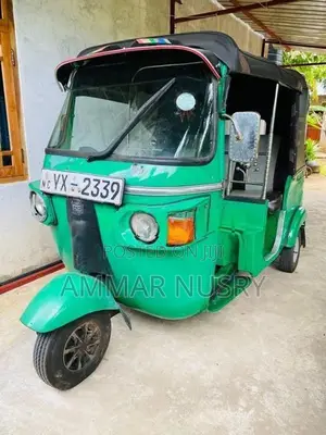 Bajaj RE 2012