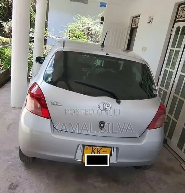 Toyota Vitz 2007