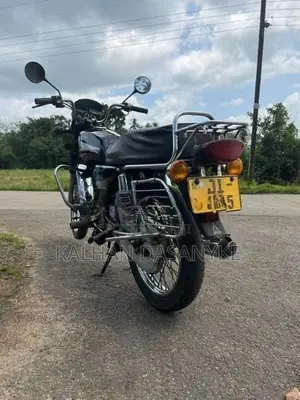 Bajaj Boxer 2004