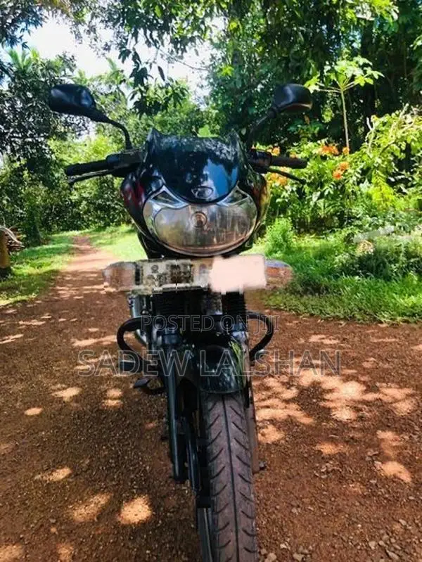 Bajaj Discover 150 2011