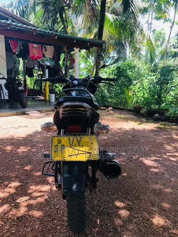 Bajaj Discover 150 2011
