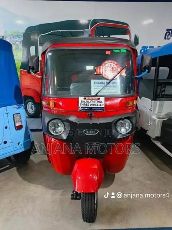 Bajaj RE 2026