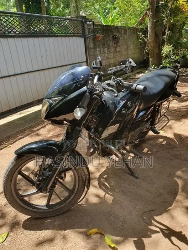 Bajaj Pulsar 150 2010