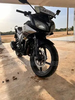 Yamaha Fazer 2014