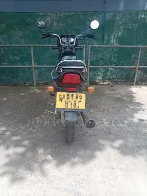Bajaj CT100 2014
