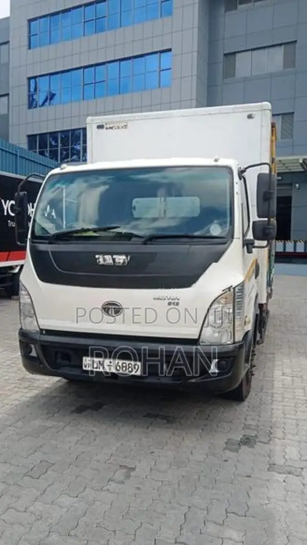 Tata Ultra Truck 2016