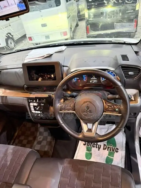 Mitsubishi Delica Mini T Premium 2025