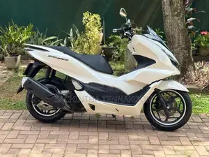 Honda PCX 2024