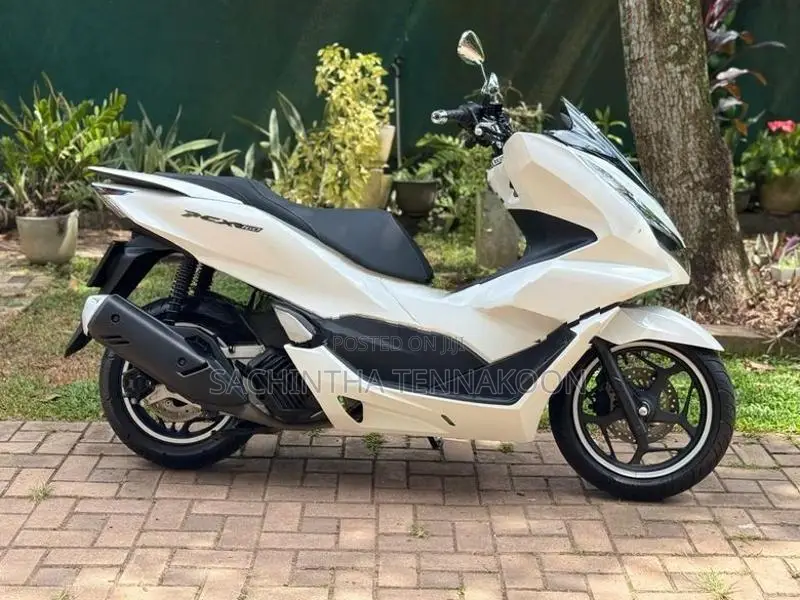 Honda PCX 2024