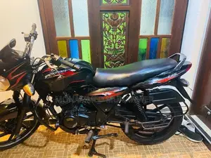 Bajaj Discover 2012