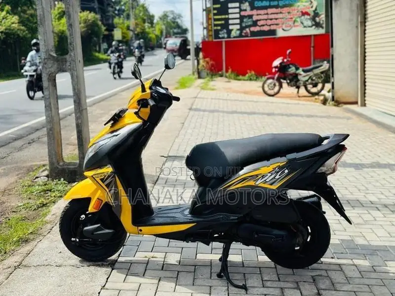 Honda Dio 2017