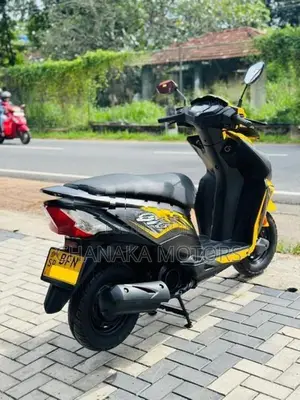 Honda Dio 2017