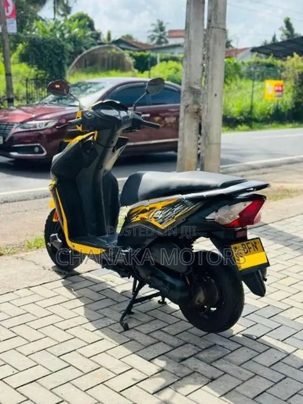 Honda Dio 2017