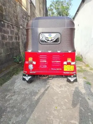 Bajaj RE 2003
