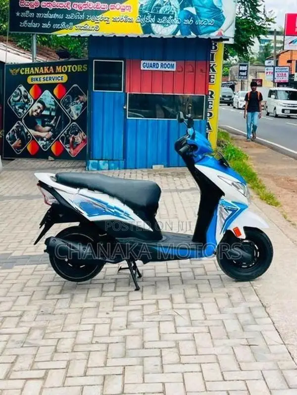 Honda Dio 2017