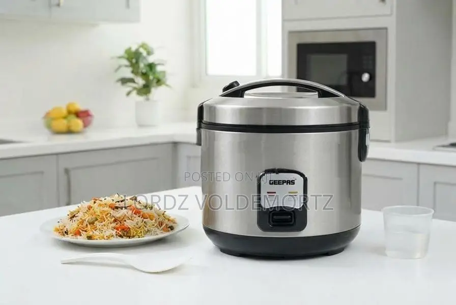 ​Geepas Automatic Rice Cooker - 1.8L