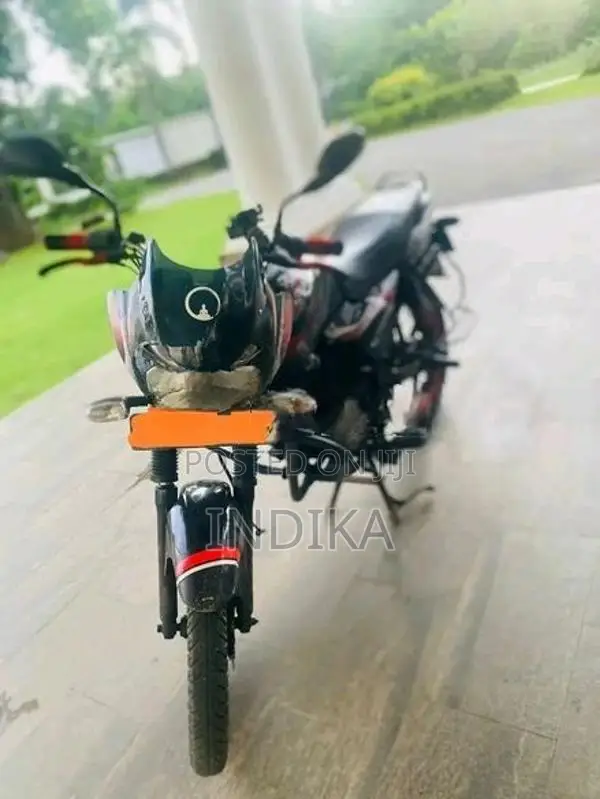 Bajaj Discover 2011