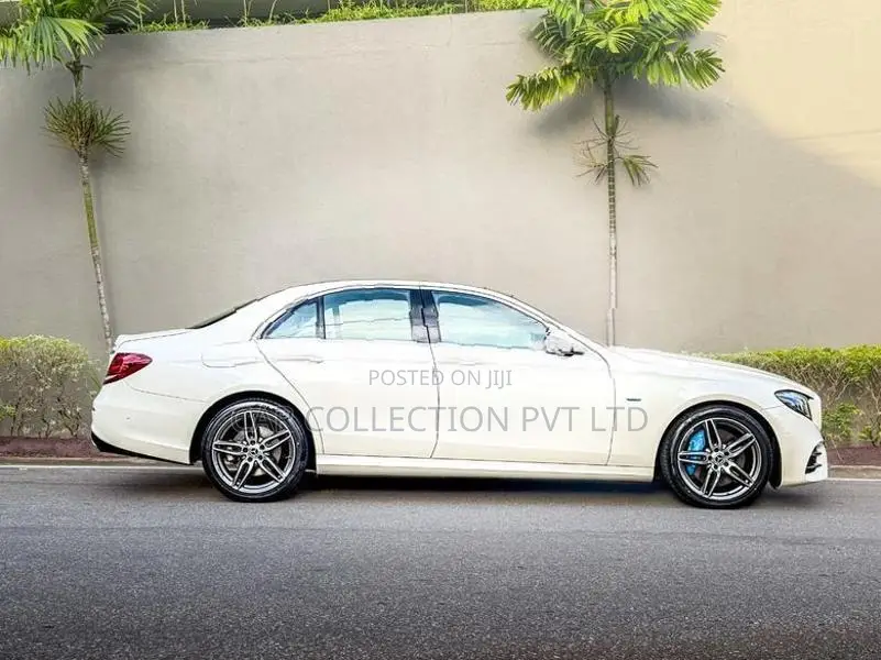 Mercedes Benz E350 E AMG ISG 2017